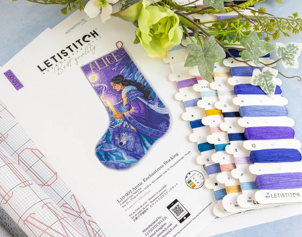 L10-002 Arctic Enchantress Stocking