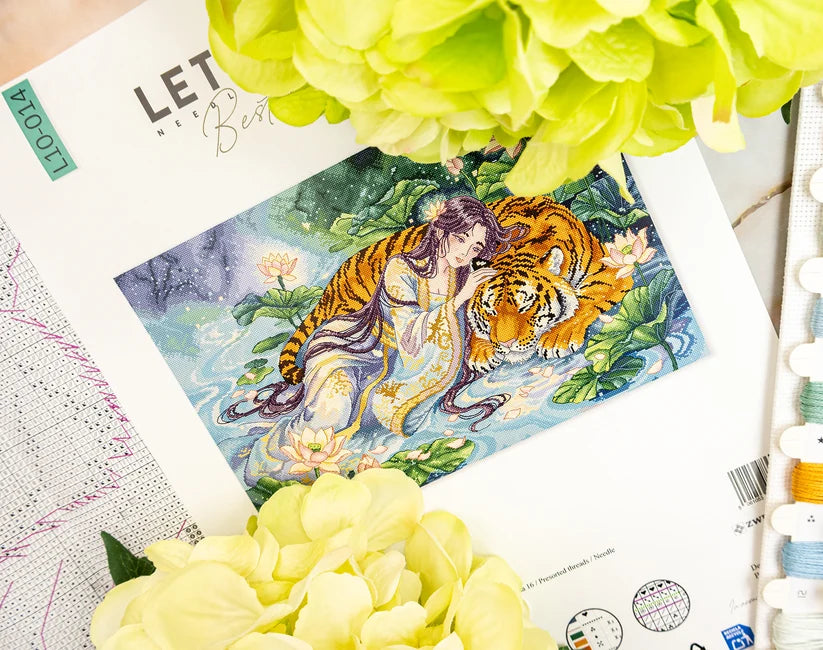 L10-014 Tiger's Embrace
