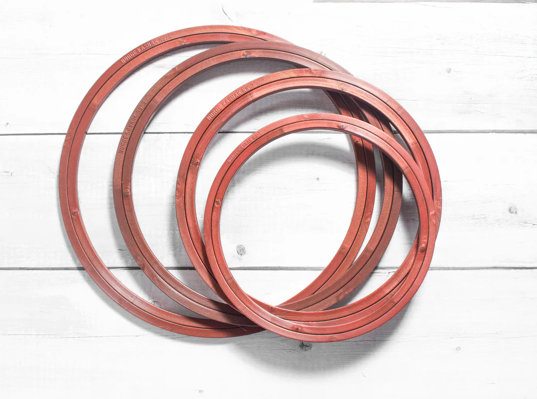 Screwless Plastic Embroidery Display Hoops – Round Shape