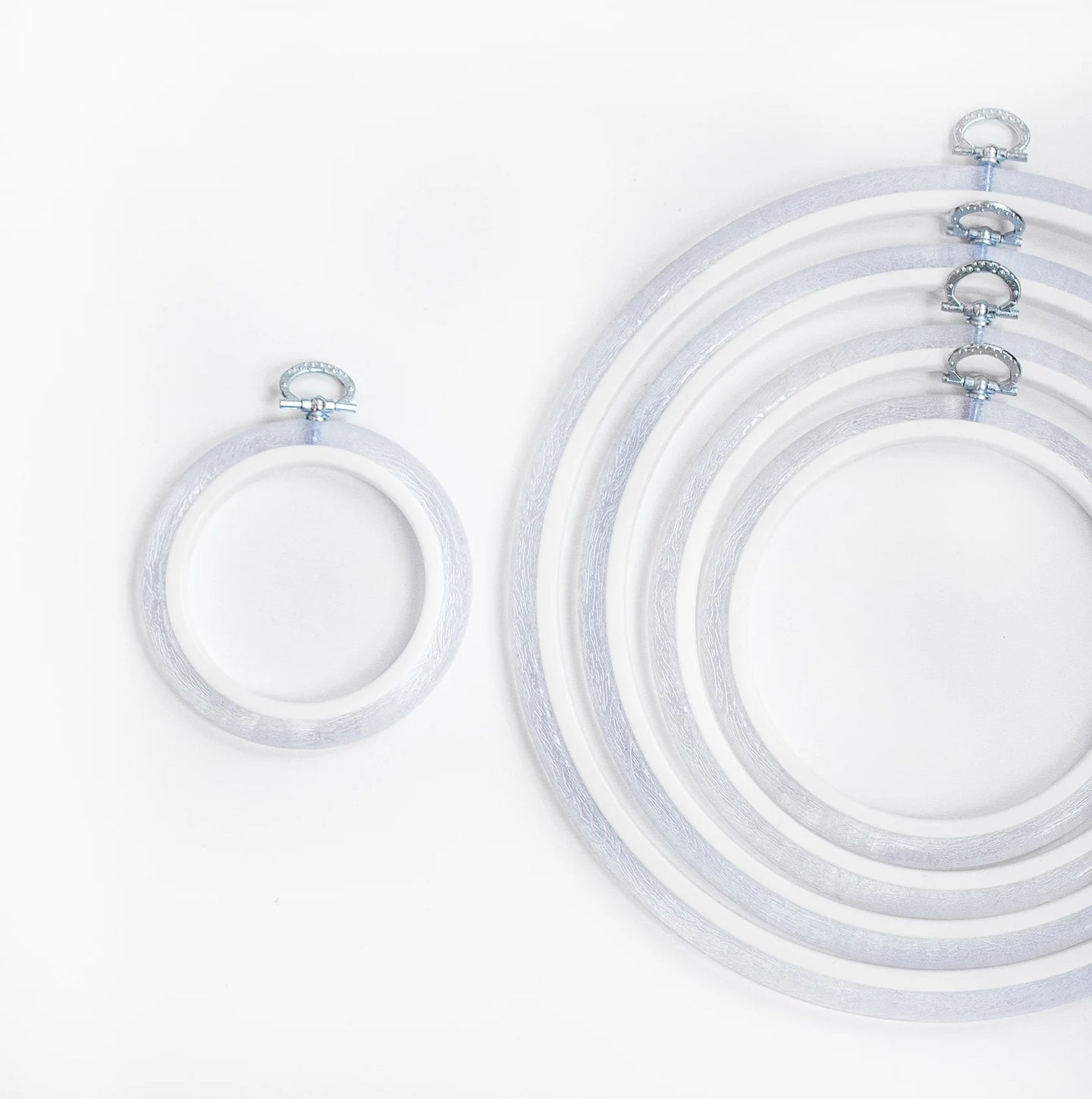 Transparent Embroidery Round Hoop - Nurge Flexible Hoop, Round Cross Stitch Hoop