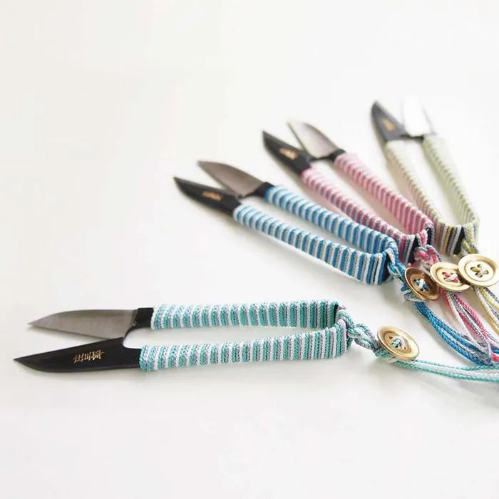 Cohana Shozaburo thread snips with braid green - 1pc