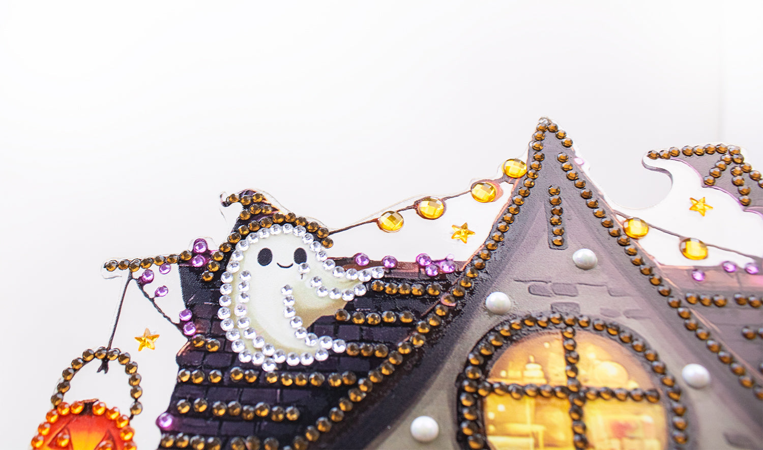 480-930 Haunted Treats