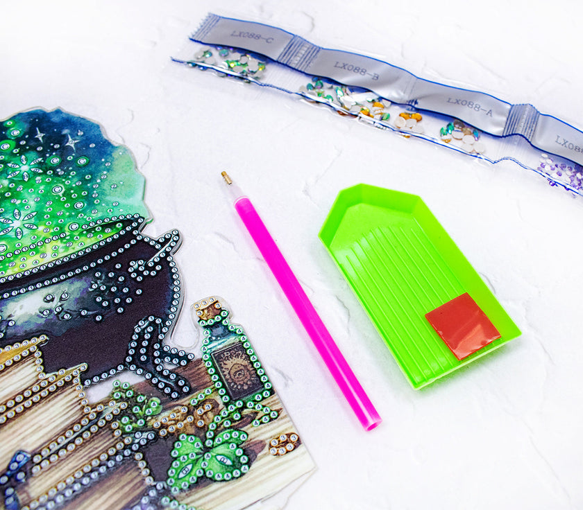 480-947 Witch’s Companion