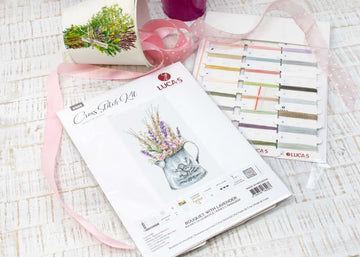 Cross Stitch Kit Luca-S - Lamp, B7005