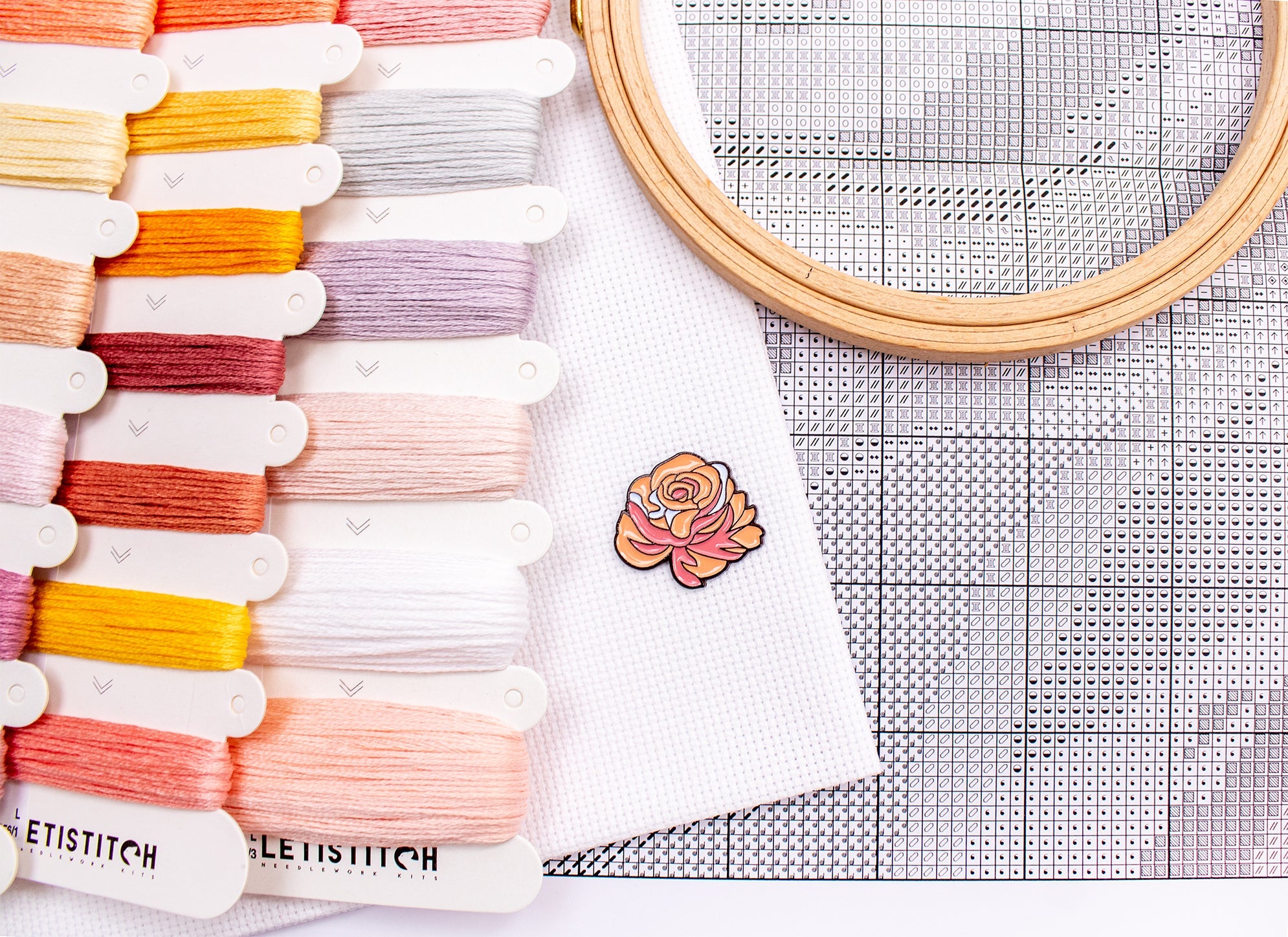 L9956 Floral Grace Cross Stitch Kit