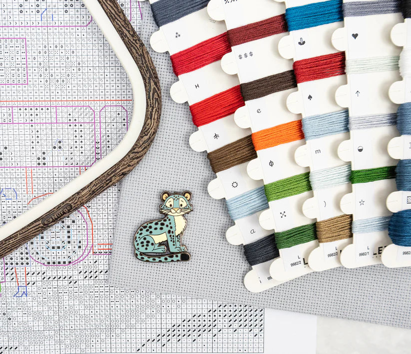 Cross Stitch Kit-L9982 London Christmas Bus
