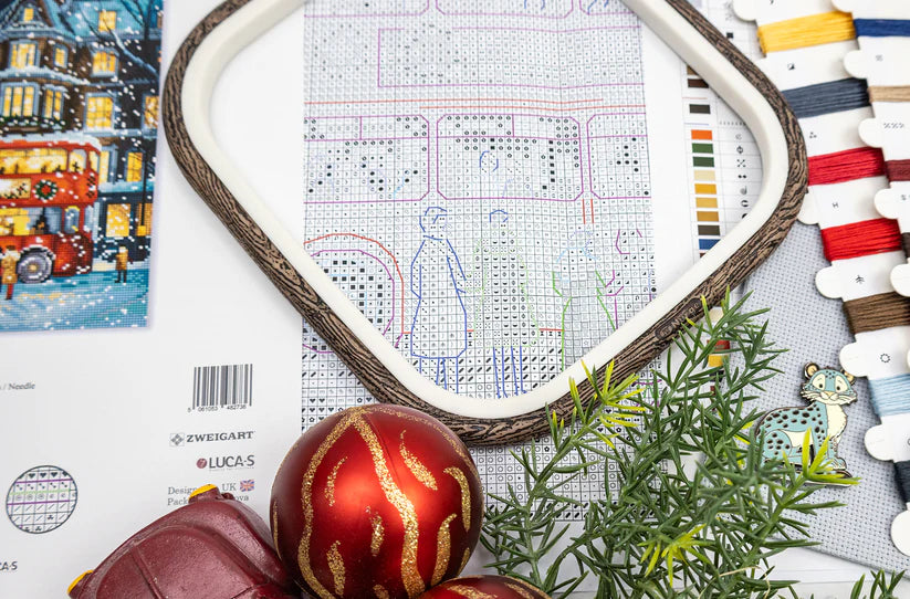 Cross Stitch Kit-L9982 London Christmas Bus