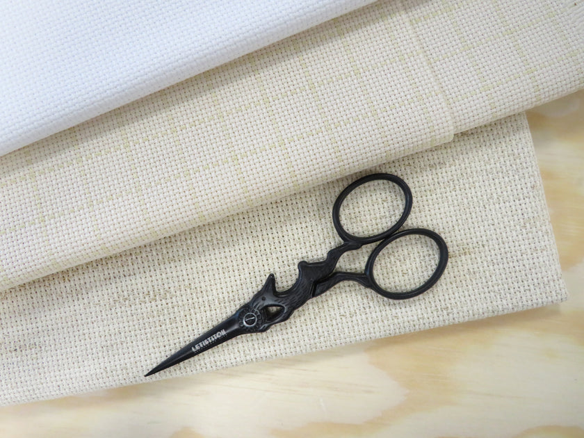 Letistitch Embroidery Scissors Rabbit 