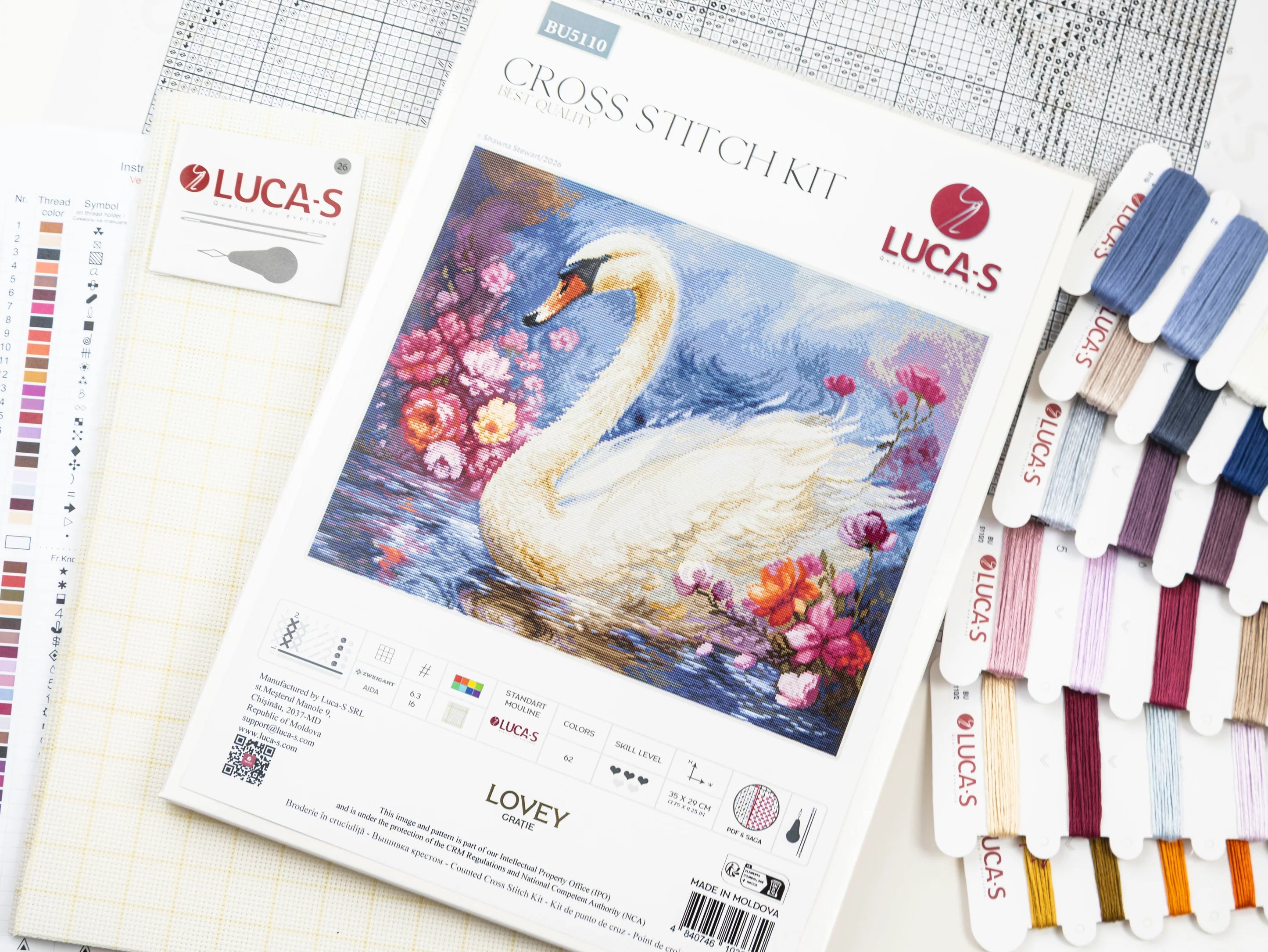 Luca-S - Lovey, BU5110 Cross Stitch Kit