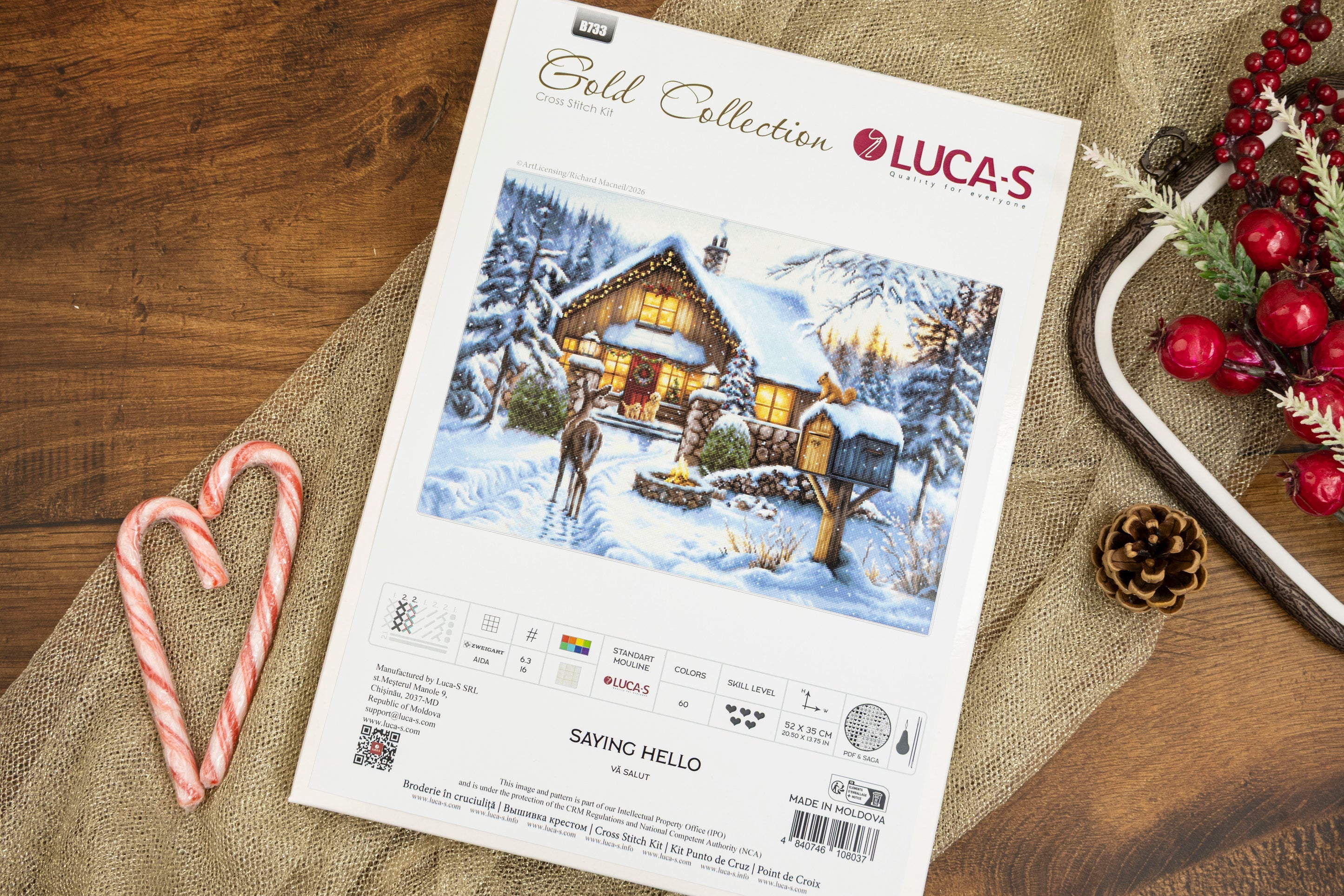 Petit Point Kit Luca-S Gold - Saying Hello, G733
