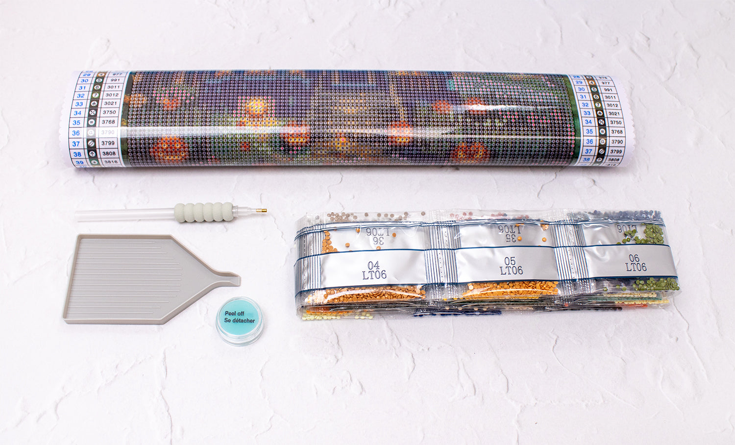 LT06 Halloween House