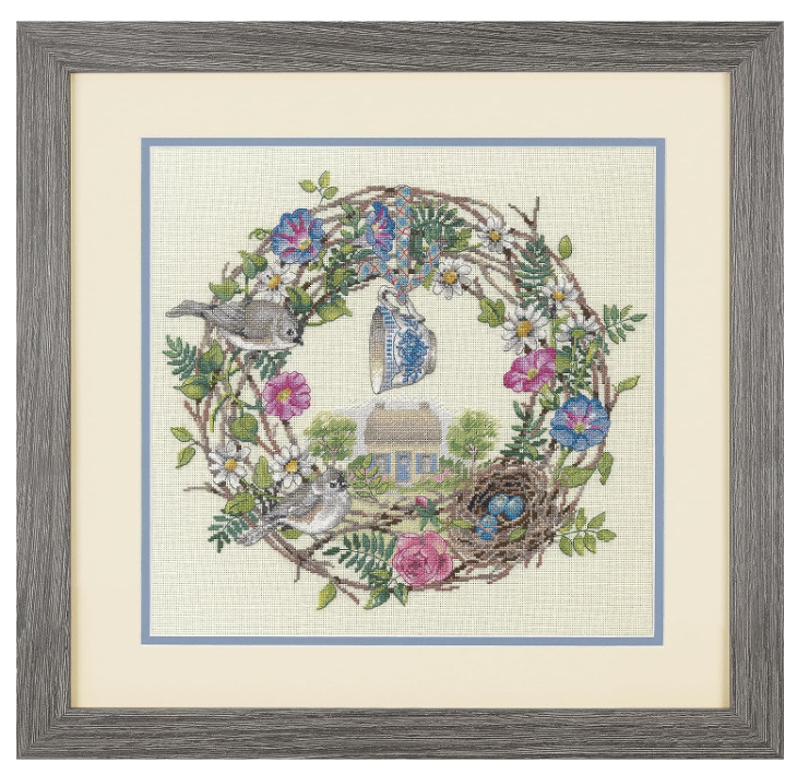 Cottage Wreath D70-35427