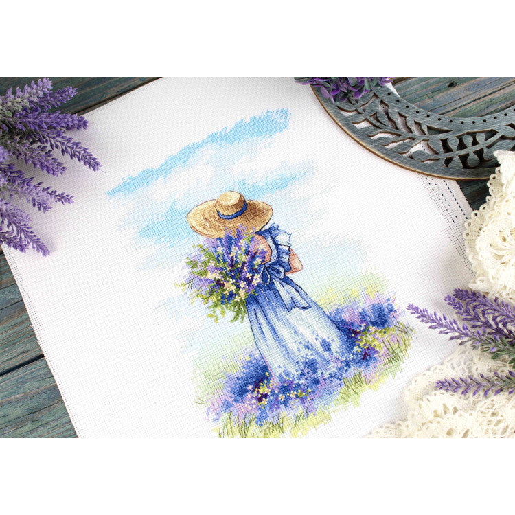 Cross stitch kit "Lavender Walk" SNV-847