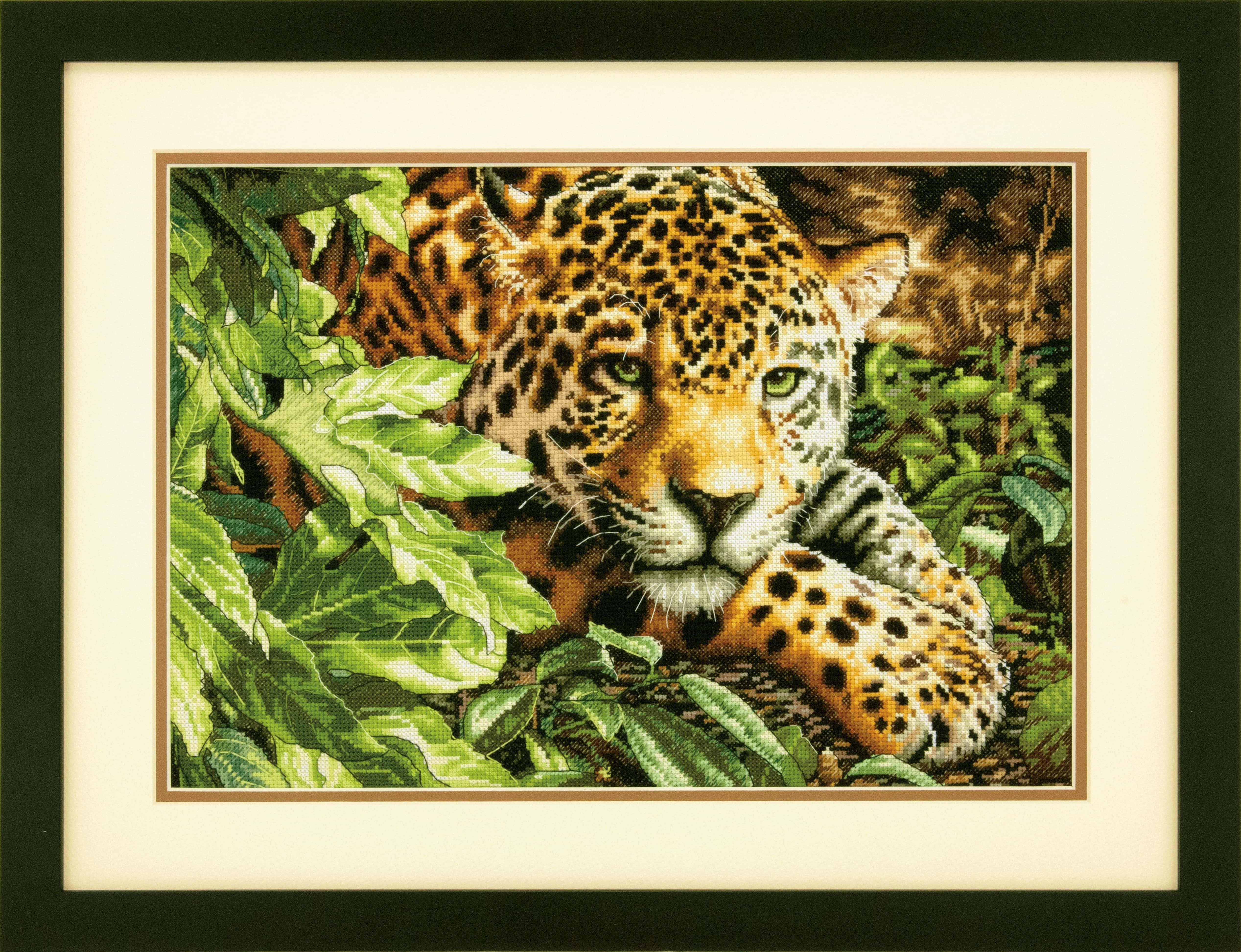 Leopard in Repose D70-35300