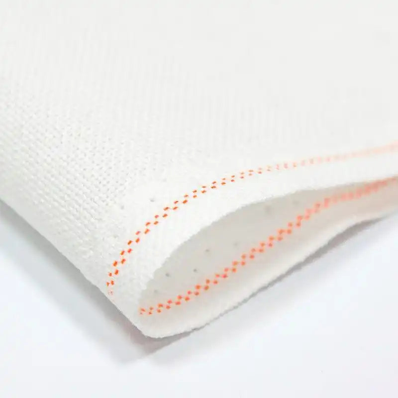 Zweigart Lugana 25ct Fabric – Colour 100 (Ref: 3835)