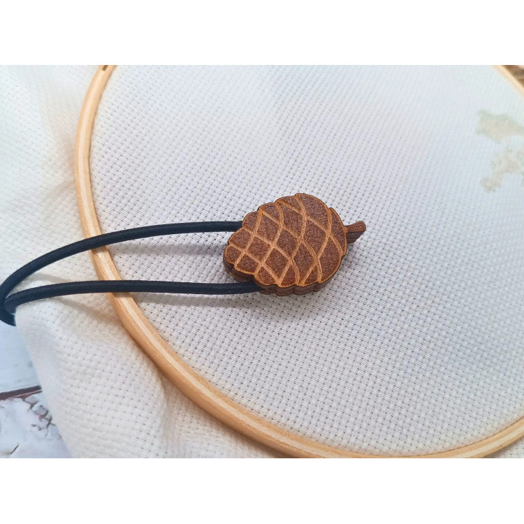 KF040/3 Magnetic keepers . Pine cone. 2pcs