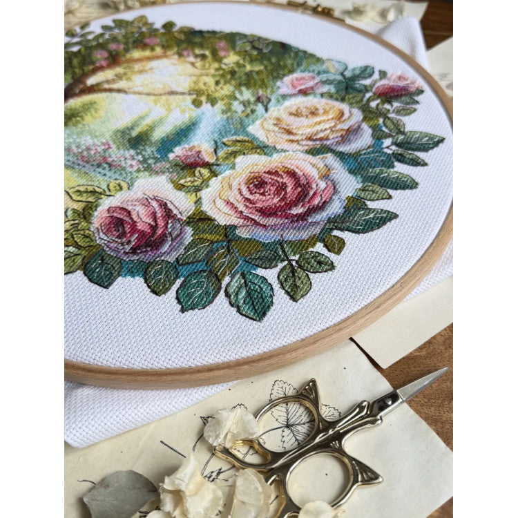 Cross stitch kit "Dream Garden" 24 x 22 cm SANS-84