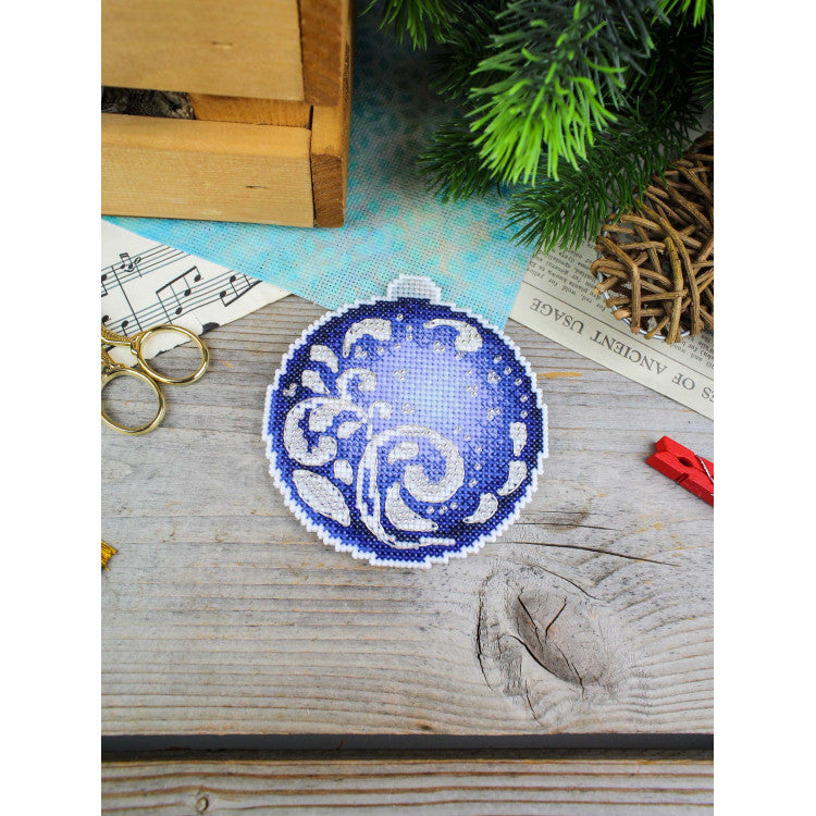 Cross stitch kit "Sapphire Radiance" Christmas Ornament" 10 x 9 cm SR-1319
