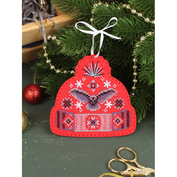Cross stitch kit "Hat with an owl" 11 x 11 cm ST-1098