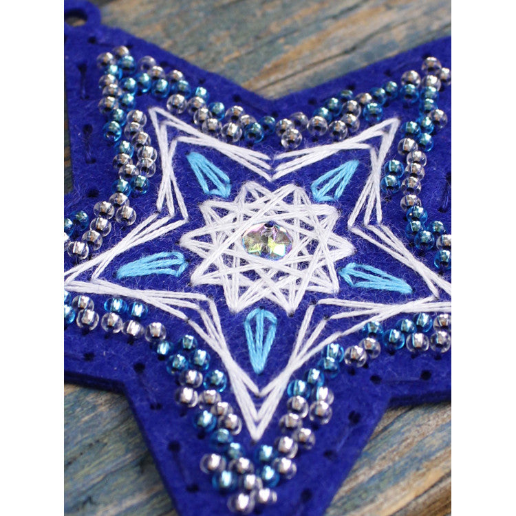 Cross stitch kit "Frosty stars. Set of 3" ST-1100